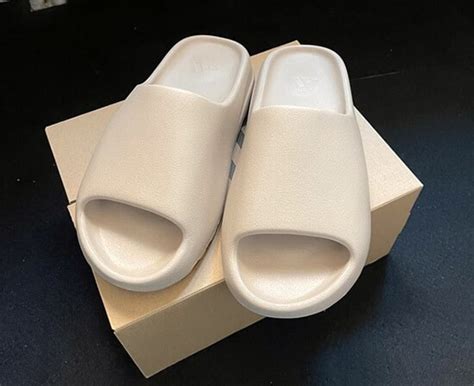 how much are fake yeezy slides